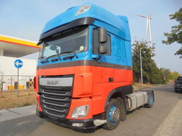 DAF XF 440 FT MEGA - Tegljač: slika DAF XF 440 FT MEGA - Tegljač DAF XF 440 FT MEGA - Tegljač: slika DAF XF 440 FT MEGA - Tegljač