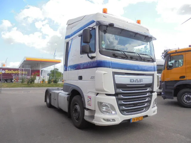 DAF XF 440 NL TRUCK - Tegljač: slika DAF XF 440 NL TRUCK - Tegljač DAF XF 440 NL TRUCK - Tegljač: slika DAF XF 440 NL TRUCK - Tegljač