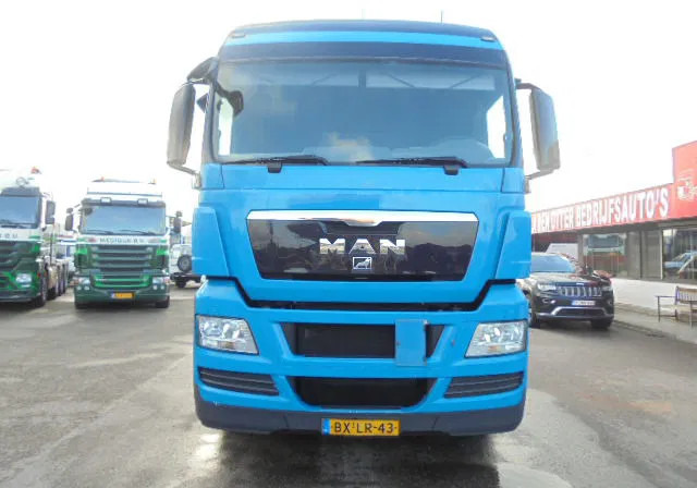 MAN TGA 26.360 26.360 6X2/2 BLS - Tegljač: slika MAN TGA 26.360 26.360 6X2/2 BLS - Tegljač MAN TGA 26.360 26.360 6X2/2 BLS - Tegljač: slika MAN TGA 26.360 26.360 6X2/2 BLS - Tegljač