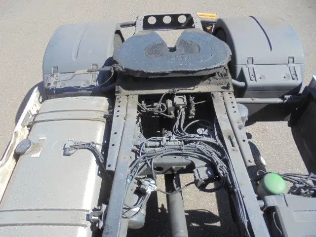 Tegljač MAN TGS 320 LX: slika Tegljač MAN TGS 320 LX