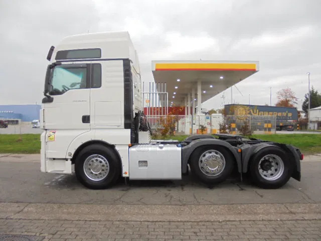 Tegljač MAN TGX 26.500 6X2 EUR6 SMART TACHO 20X IN STOCK: slika Tegljač MAN TGX 26.500 6X2 EUR6 SMART TACHO 20X IN STOCK