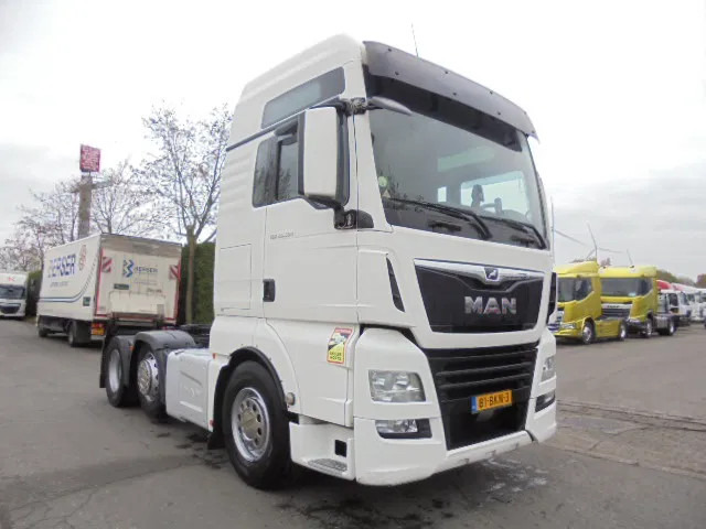MAN TGX 26.500 6X2 EUR6 SMART TACHO 20X IN STOCK - Tegljač: slika MAN TGX 26.500 6X2 EUR6 SMART TACHO 20X IN STOCK - Tegljač MAN TGX 26.500 6X2 EUR6 SMART TACHO 20X IN STOCK - Tegljač: slika MAN TGX 26.500 6X2 EUR6 SMART TACHO 20X IN STOCK - Tegljač