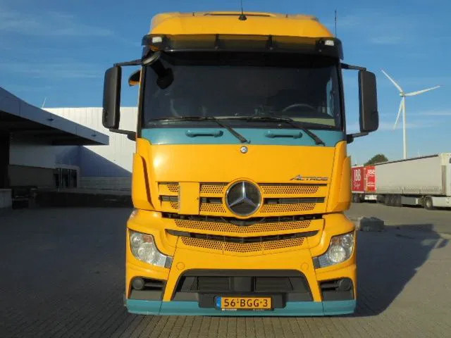 Mercedes-Benz Actros 1840 - Tegljač: slika Mercedes-Benz Actros 1840 - Tegljač Mercedes-Benz Actros 1840 - Tegljač: slika Mercedes-Benz Actros 1840 - Tegljač