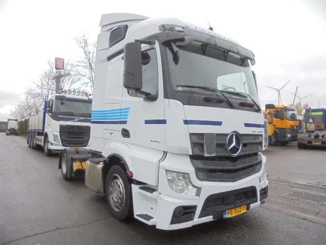 Mercedes-Benz Actros 1840 LS NL TRUCK - Tegljač: slika Mercedes-Benz Actros 1840 LS NL TRUCK - Tegljač Mercedes-Benz Actros 1840 LS NL TRUCK - Tegljač: slika Mercedes-Benz Actros 1840 LS NL TRUCK - Tegljač