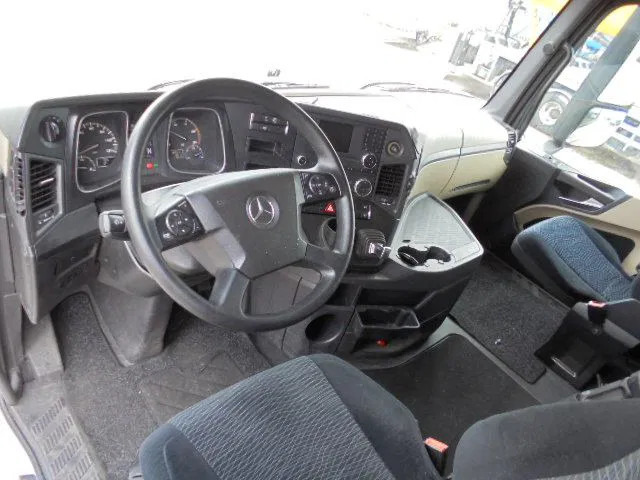Mercedes-Benz Actros 1842 15x IN STOCK - Tegljač: slika Mercedes-Benz Actros 1842 15x IN STOCK - Tegljač Mercedes-Benz Actros 1842 15x IN STOCK - Tegljač: slika Mercedes-Benz Actros 1842 15x IN STOCK - Tegljač