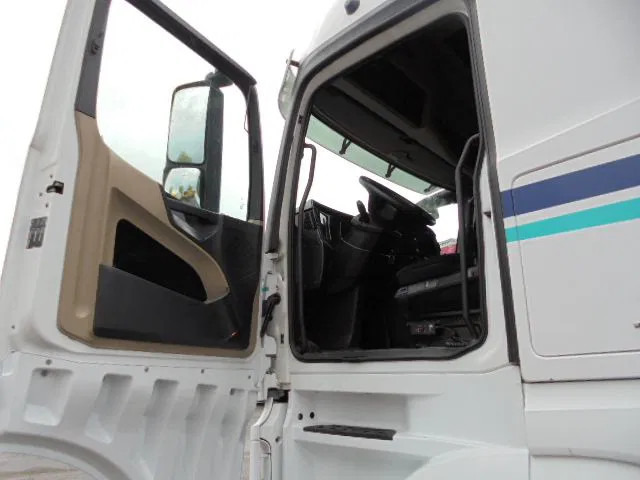 Mercedes-Benz Actros 1842 15x IN STOCK - Tegljač: slika Mercedes-Benz Actros 1842 15x IN STOCK - Tegljač Mercedes-Benz Actros 1842 15x IN STOCK - Tegljač: slika Mercedes-Benz Actros 1842 15x IN STOCK - Tegljač