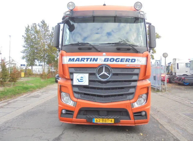 Mercedes-Benz Actros 1842 APK 06-2026 - Tegljač: slika Mercedes-Benz Actros 1842 APK 06-2026 - Tegljač Mercedes-Benz Actros 1842 APK 06-2026 - Tegljač: slika Mercedes-Benz Actros 1842 APK 06-2026 - Tegljač