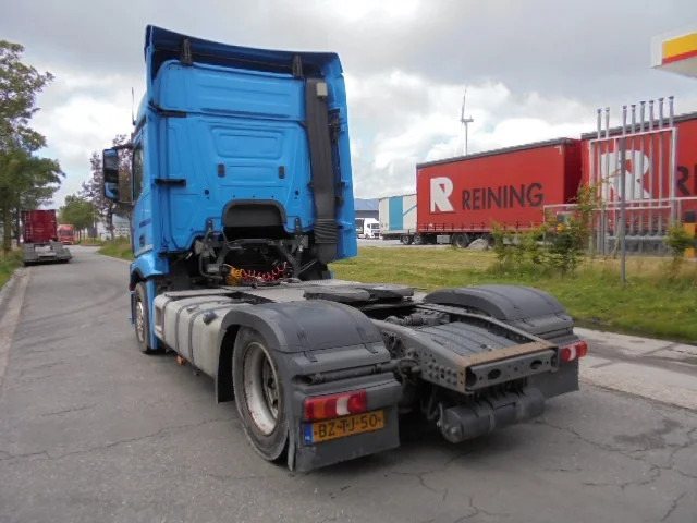 Mercedes-Benz Actros 1842 LS - Tegljač: slika Mercedes-Benz Actros 1842 LS - Tegljač Mercedes-Benz Actros 1842 LS - Tegljač: slika Mercedes-Benz Actros 1842 LS - Tegljač