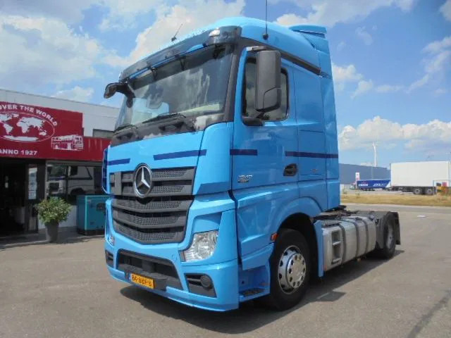 Mercedes-Benz Actros 1842 LS EUR 6 - Tegljač: slika Mercedes-Benz Actros 1842 LS EUR 6 - Tegljač Mercedes-Benz Actros 1842 LS EUR 6 - Tegljač: slika Mercedes-Benz Actros 1842 LS EUR 6 - Tegljač