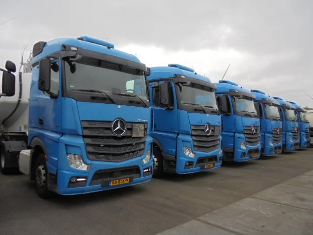 Mercedes-Benz Actros 1842 LS EUR6 10X - Tegljač: slika Mercedes-Benz Actros 1842 LS EUR6 10X - Tegljač Mercedes-Benz Actros 1842 LS EUR6 10X - Tegljač: slika Mercedes-Benz Actros 1842 LS EUR6 10X - Tegljač