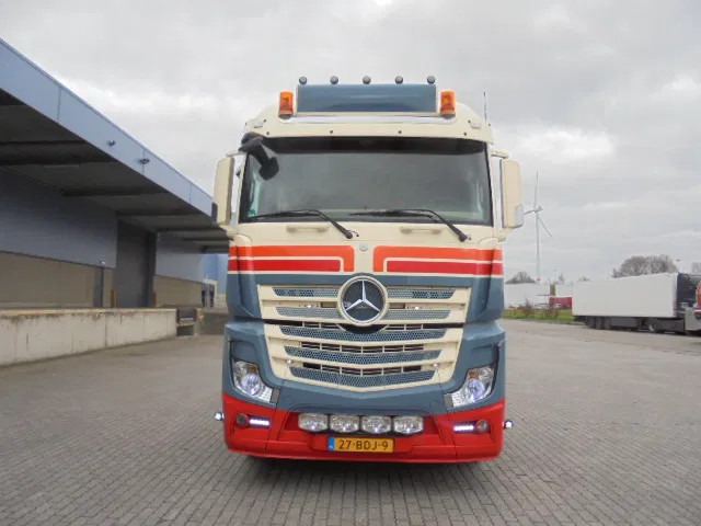Mercedes-Benz Actros 1845 LS NL TRUCK - Tegljač: slika Mercedes-Benz Actros 1845 LS NL TRUCK - Tegljač Mercedes-Benz Actros 1845 LS NL TRUCK - Tegljač: slika Mercedes-Benz Actros 1845 LS NL TRUCK - Tegljač