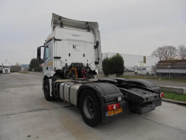 Mercedes-Benz Actros 1940 - Tegljač: slika Mercedes-Benz Actros 1940 - Tegljač Mercedes-Benz Actros 1940 - Tegljač: slika Mercedes-Benz Actros 1940 - Tegljač
