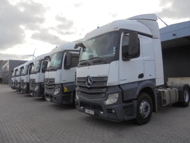 Mercedes-Benz Actros 1943 BELGIUM REGISTRATION TUV 06-2026 - Tegljač: slika Mercedes-Benz Actros 1943 BELGIUM REGISTRATION TUV 06-2026 - Tegljač Mercedes-Benz Actros 1943 BELGIUM REGISTRATION TUV 06-2026 - Tegljač: slika Mercedes-Benz Actros 1943 BELGIUM REGISTRATION TUV 06-2026 - Tegljač