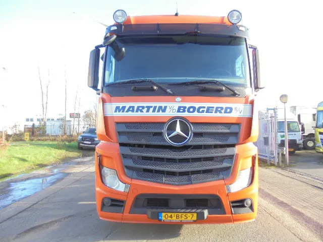 Mercedes-Benz Actros 2645 EUR6 6X2 - Tegljač: slika Mercedes-Benz Actros 2645 EUR6 6X2 - Tegljač Mercedes-Benz Actros 2645 EUR6 6X2 - Tegljač: slika Mercedes-Benz Actros 2645 EUR6 6X2 - Tegljač