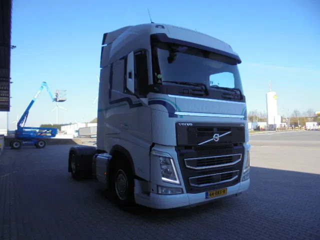 Volvo FH 13.420 NL TRUCK - Tegljač: slika Volvo FH 13.420 NL TRUCK - Tegljač Volvo FH 13.420 NL TRUCK - Tegljač: slika Volvo FH 13.420 NL TRUCK - Tegljač
