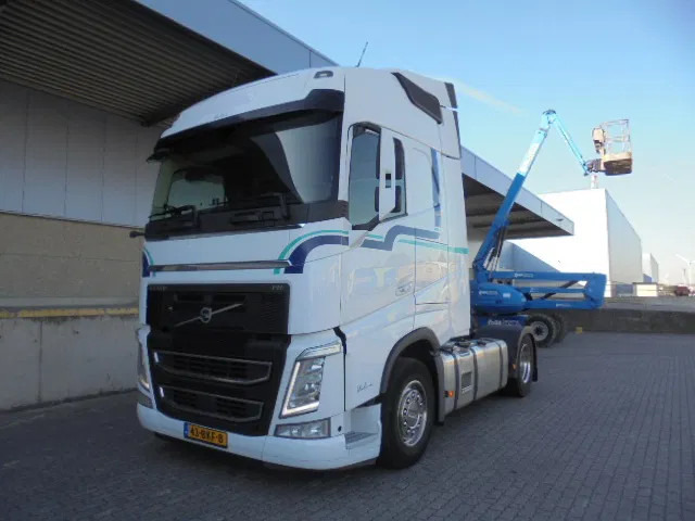 Volvo FH 13.420 NL TRUCK - Tegljač: slika Volvo FH 13.420 NL TRUCK - Tegljač Volvo FH 13.420 NL TRUCK - Tegljač: slika Volvo FH 13.420 NL TRUCK - Tegljač