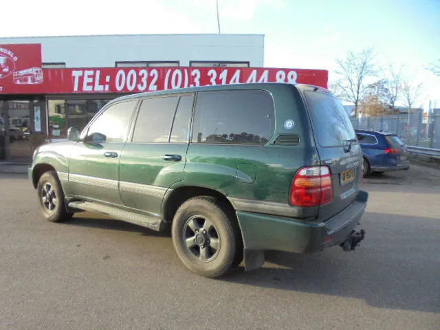 Toyota Land Cruiser - Automobil: slika Toyota Land Cruiser - Automobil Toyota Land Cruiser - Automobil: slika Toyota Land Cruiser - Automobil