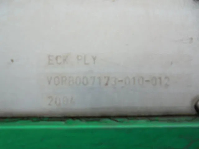 Van Eck PLY - Poluprikolica sa zatvorenim sandukom: slika Van Eck PLY - Poluprikolica sa zatvorenim sandukom Van Eck PLY - Poluprikolica sa zatvorenim sandukom: slika Van Eck PLY - Poluprikolica sa zatvorenim sandukom