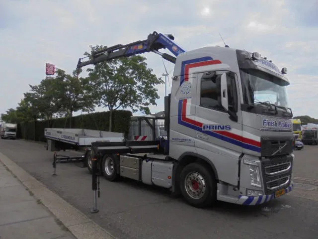 Volvo FH 420 6X2 NL TRUCK - Kamion s kranom: slika Volvo FH 420 6X2 NL TRUCK - Kamion s kranom Volvo FH 420 6X2 NL TRUCK - Kamion s kranom: slika Volvo FH 420 6X2 NL TRUCK - Kamion s kranom