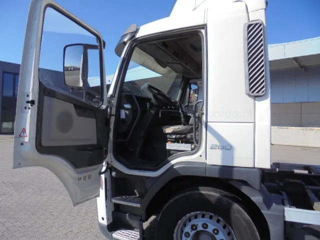 Kamion s kabelskim sustavom Volvo FM 260 MANUAL GEAR NL TRUCK: slika Kamion s kabelskim sustavom Volvo FM 260 MANUAL GEAR NL TRUCK Kamion s kabelskim sustavom Volvo FM 260 MANUAL GEAR NL TRUCK: slika Kamion s kabelskim sustavom Volvo FM 260 MANUAL GEAR NL TRUCK