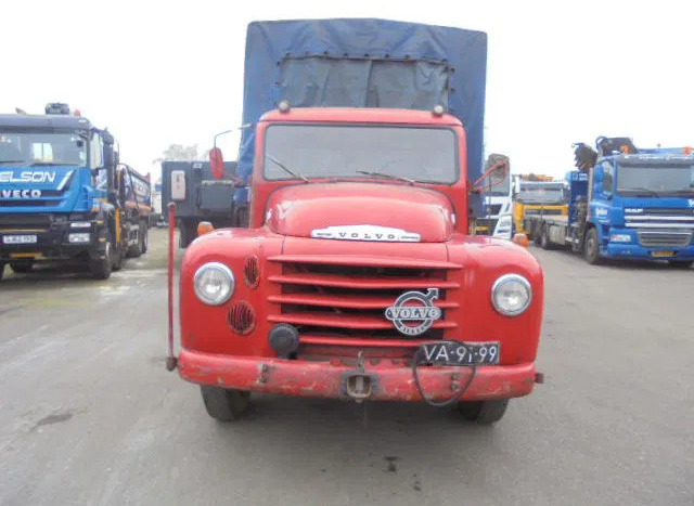 Volvo L 465 - Kamion s ceradom: slika Volvo L 465 - Kamion s ceradom Volvo L 465 - Kamion s ceradom: slika Volvo L 465 - Kamion s ceradom