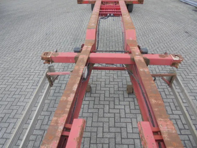 Zwalve OCM 3 15 27 - Transporter kontejnera/ Poluprikolica s izmjenjivim sanducima: slika Zwalve OCM 3 15 27 - Transporter kontejnera/ Poluprikolica s izmjenjivim sanducima Zwalve OCM 3 15 27 - Transporter kontejnera/ Poluprikolica s izmjenjivim sanducima: slika Zwalve OCM 3 15 27 - Transporter kontejnera/ Poluprikolica s izmjenjivim sanducima