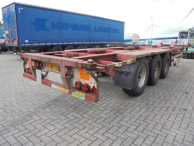 Zwalve OCM 3 15 27 - Transporter kontejnera/ Poluprikolica s izmjenjivim sanducima: slika Zwalve OCM 3 15 27 - Transporter kontejnera/ Poluprikolica s izmjenjivim sanducima Zwalve OCM 3 15 27 - Transporter kontejnera/ Poluprikolica s izmjenjivim sanducima: slika Zwalve OCM 3 15 27 - Transporter kontejnera/ Poluprikolica s izmjenjivim sanducima