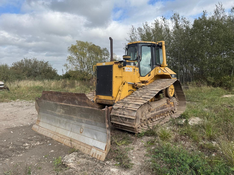 Caterpillar D6M - Buldožer: slika Caterpillar D6M - Buldožer Caterpillar D6M - Buldožer: slika Caterpillar D6M - Buldožer