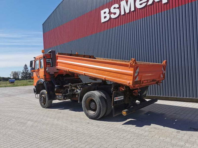 Kiper Iveco Magirus 180-23 dump truck: slika Kiper Iveco Magirus 180-23 dump truck