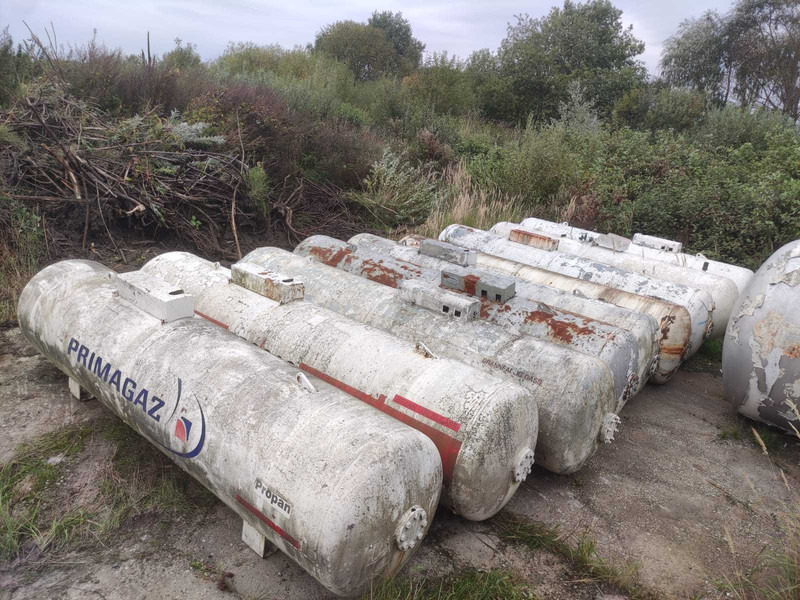 LPG 2400L LPG tank - Spremnik goriva: slika LPG 2400L LPG tank - Spremnik goriva LPG 2400L LPG tank - Spremnik goriva: slika LPG 2400L LPG tank - Spremnik goriva