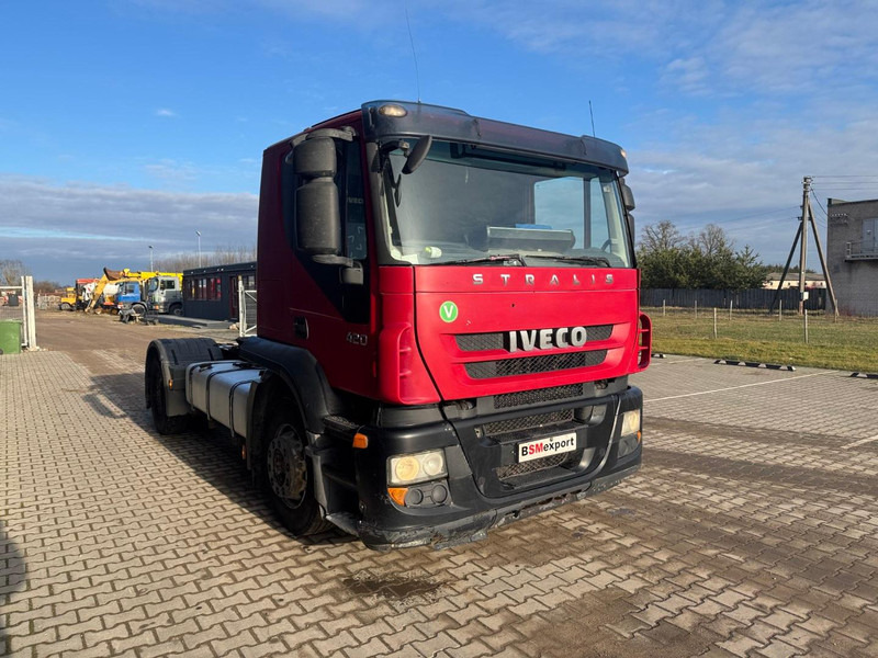 Iveco Stralis AT440S42 - Tegljač: slika Iveco Stralis AT440S42 - Tegljač Iveco Stralis AT440S42 - Tegljač: slika Iveco Stralis AT440S42 - Tegljač