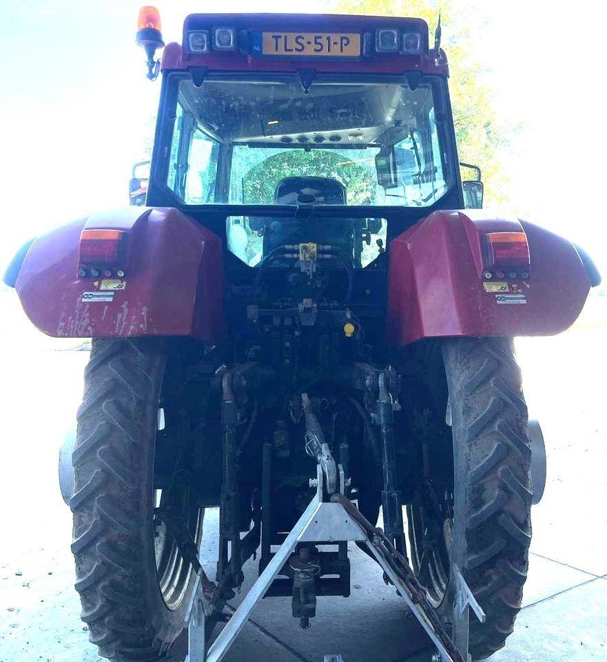 Case IH CVX 120 - Traktor: slika Case IH CVX 120 - Traktor Case IH CVX 120 - Traktor: slika Case IH CVX 120 - Traktor
