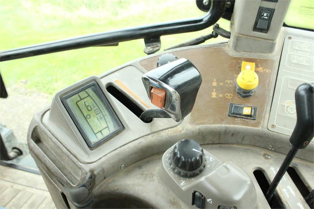 Zakup Case IH MXM130  Case IH MXM130: slika Zakup Case IH MXM130  Case IH MXM130