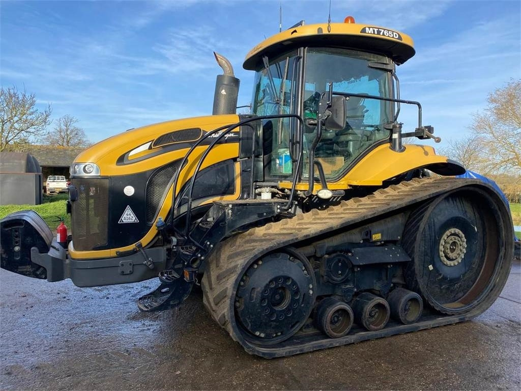 Challenger MT 765D - Traktor gusjeničar: slika Challenger MT 765D - Traktor gusjeničar Challenger MT 765D - Traktor gusjeničar: slika Challenger MT 765D - Traktor gusjeničar