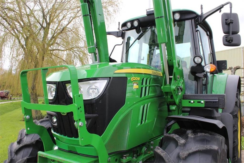 John Deere 6120M with 623R loader - Traktor: slika John Deere 6120M with 623R loader - Traktor John Deere 6120M with 623R loader - Traktor: slika John Deere 6120M with 623R loader - Traktor