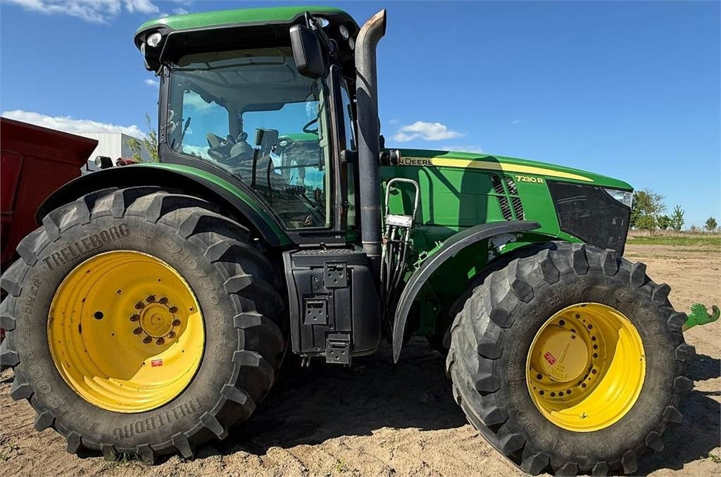 John Deere 7230R - Traktor: slika John Deere 7230R - Traktor John Deere 7230R - Traktor: slika John Deere 7230R - Traktor