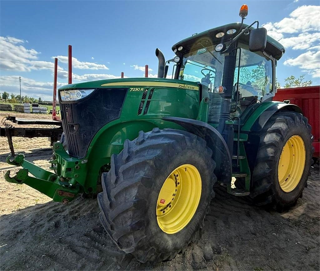 John Deere 7230R - Traktor: slika John Deere 7230R - Traktor John Deere 7230R - Traktor: slika John Deere 7230R - Traktor