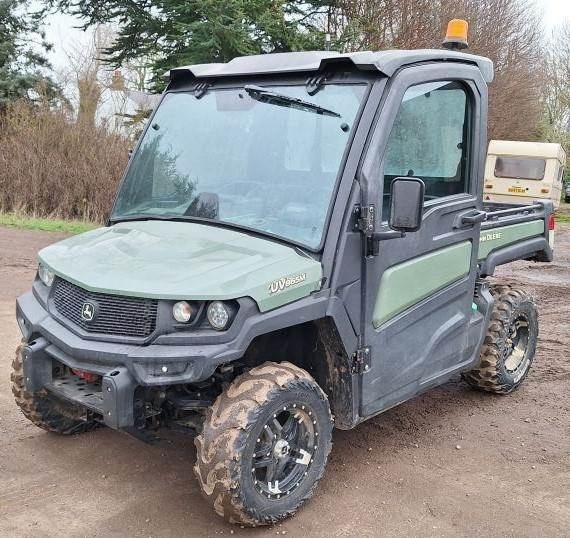 John Deere XUV 865M - ATV/ Quad vozilo: slika John Deere XUV 865M - ATV/ Quad vozilo John Deere XUV 865M - ATV/ Quad vozilo: slika John Deere XUV 865M - ATV/ Quad vozilo