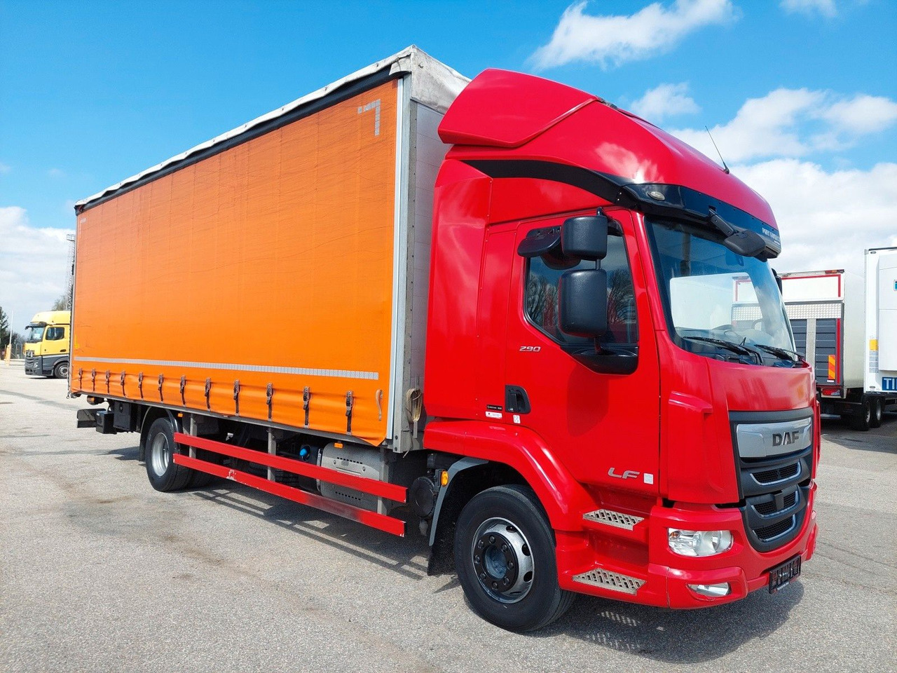 DAF LF 290 FA 4x2 BL, L=7,74 m - Kamion s ceradom: slika DAF LF 290 FA 4x2 BL, L=7,74 m - Kamion s ceradom DAF LF 290 FA 4x2 BL, L=7,74 m - Kamion s ceradom: slika DAF LF 290 FA 4x2 BL, L=7,74 m - Kamion s ceradom