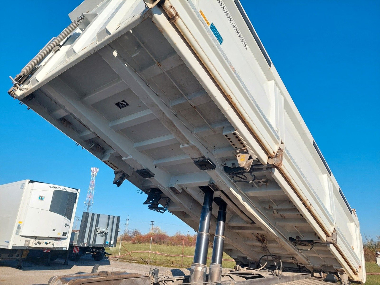 Iveco AD340X480 X-Way Bordmatic Meiller 8x4 - Kiper: slika Iveco AD340X480 X-Way Bordmatic Meiller 8x4 - Kiper Iveco AD340X480 X-Way Bordmatic Meiller 8x4 - Kiper: slika Iveco AD340X480 X-Way Bordmatic Meiller 8x4 - Kiper