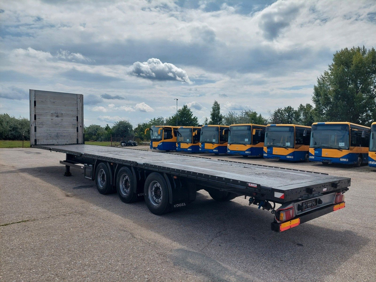 Kögel S24 Mega - Poluprikolica plato/ Otvoreni sanduk: slika Kögel S24 Mega - Poluprikolica plato/ Otvoreni sanduk Kögel S24 Mega - Poluprikolica plato/ Otvoreni sanduk: slika Kögel S24 Mega - Poluprikolica plato/ Otvoreni sanduk