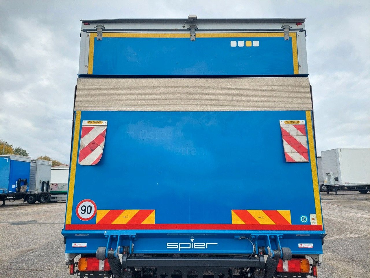 MAN TGL 12.250 BL 4x2 - Kamion s ceradom: slika MAN TGL 12.250 BL 4x2 - Kamion s ceradom MAN TGL 12.250 BL 4x2 - Kamion s ceradom: slika MAN TGL 12.250 BL 4x2 - Kamion s ceradom