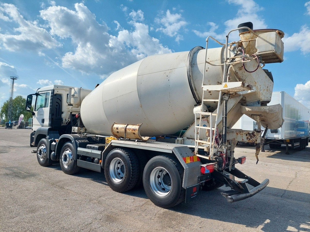 MAN TGS 32.400 8X4 BB Liebherr 9 m³ - Automješalica: slika MAN TGS 32.400 8X4 BB Liebherr 9 m³ - Automješalica MAN TGS 32.400 8X4 BB Liebherr 9 m³ - Automješalica: slika MAN TGS 32.400 8X4 BB Liebherr 9 m³ - Automješalica