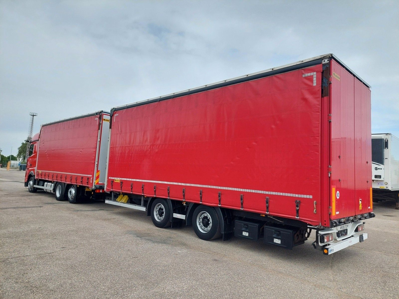 Mercedes-Benz Actros 2545 L/NR 6x2 + Wielton PC2K Durchbar - Kamion s ceradom: slika Mercedes-Benz Actros 2545 L/NR 6x2 + Wielton PC2K Durchbar - Kamion s ceradom Mercedes-Benz Actros 2545 L/NR 6x2 + Wielton PC2K Durchbar - Kamion s ceradom: slika Mercedes-Benz Actros 2545 L/NR 6x2 + Wielton PC2K Durchbar - Kamion s ceradom
