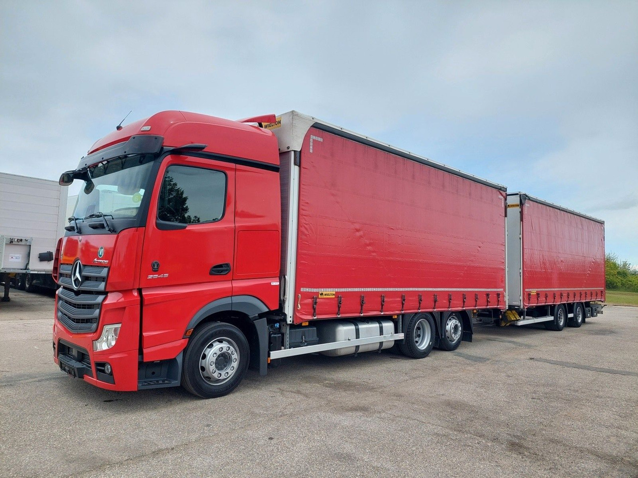 Mercedes-Benz Actros 2545 L/NR 6x2 + Wielton PC2K Durchbar - Kamion s ceradom: slika Mercedes-Benz Actros 2545 L/NR 6x2 + Wielton PC2K Durchbar - Kamion s ceradom Mercedes-Benz Actros 2545 L/NR 6x2 + Wielton PC2K Durchbar - Kamion s ceradom: slika Mercedes-Benz Actros 2545 L/NR 6x2 + Wielton PC2K Durchbar - Kamion s ceradom