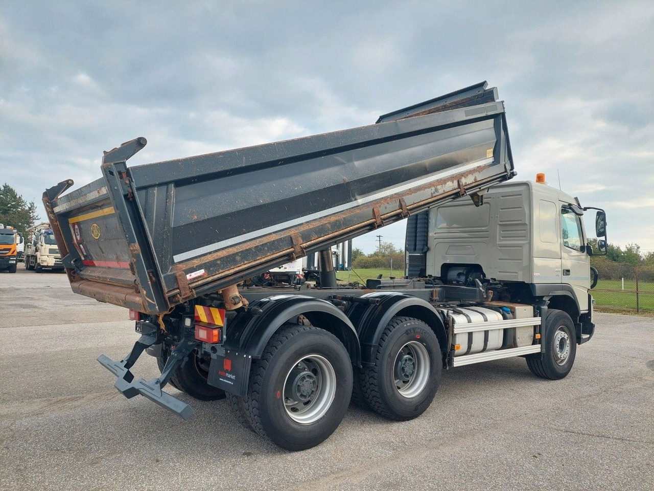 Volvo FMX 460 Meiller Bordmatik 6x4 - Kiper: slika Volvo FMX 460 Meiller Bordmatik 6x4 - Kiper Volvo FMX 460 Meiller Bordmatik 6x4 - Kiper: slika Volvo FMX 460 Meiller Bordmatik 6x4 - Kiper