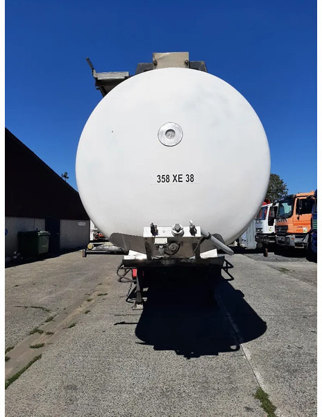 BSL 25000L INOX TANK - IDEAL FOR WATER/ENGRAIS LIQUIDE - 5 UNITS - Poluprikolica cisterna: slika BSL 25000L INOX TANK - IDEAL FOR WATER/ENGRAIS LIQUIDE - 5 UNITS - Poluprikolica cisterna BSL 25000L INOX TANK - IDEAL FOR WATER/ENGRAIS LIQUIDE - 5 UNITS - Poluprikolica cisterna: slika BSL 25000L INOX TANK - IDEAL FOR WATER/ENGRAIS LIQUIDE - 5 UNITS - Poluprikolica cisterna