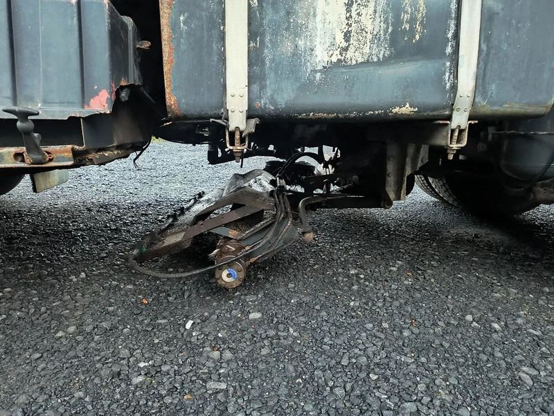 Cestovna čistilica DAF CF 75.250 DRIVING CONDITION - SWEEPER NEEDS REPAIRMENT: slika Cestovna čistilica DAF CF 75.250 DRIVING CONDITION - SWEEPER NEEDS REPAIRMENT Cestovna čistilica DAF CF 75.250 DRIVING CONDITION - SWEEPER NEEDS REPAIRMENT: slika Cestovna čistilica DAF CF 75.250 DRIVING CONDITION - SWEEPER NEEDS REPAIRMENT