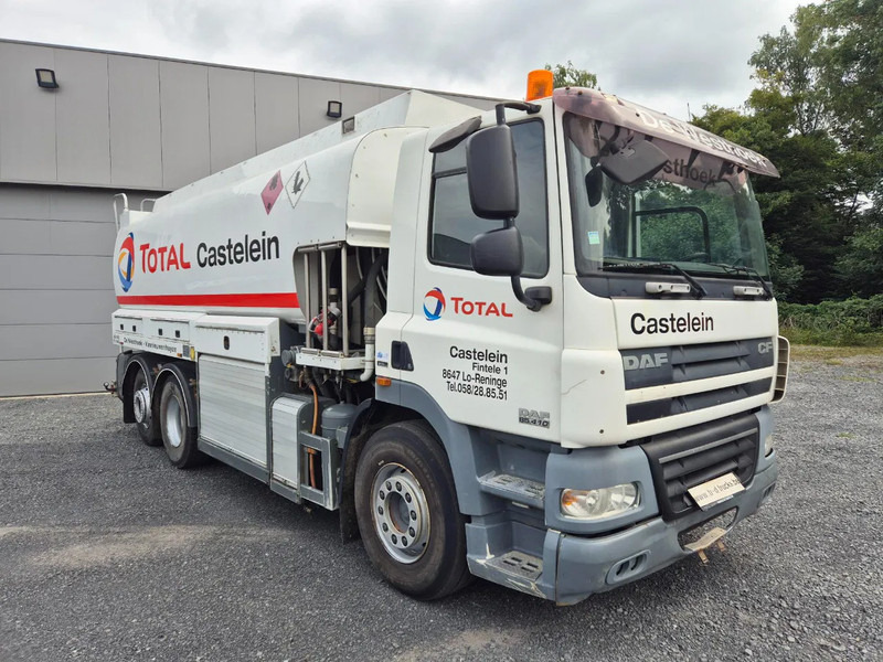 DAF CF 85.410 18000L FUEL/CARBURANT - DOUBLE PUMP + COUNTER - 5 COMP - Kamion cisterna: slika DAF CF 85.410 18000L FUEL/CARBURANT - DOUBLE PUMP + COUNTER - 5 COMP - Kamion cisterna DAF CF 85.410 18000L FUEL/CARBURANT - DOUBLE PUMP + COUNTER - 5 COMP - Kamion cisterna: slika DAF CF 85.410 18000L FUEL/CARBURANT - DOUBLE PUMP + COUNTER - 5 COMP - Kamion cisterna