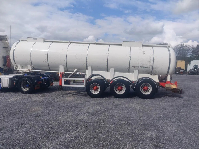 Feldbinder TANK AW5083 ISOLE 24000 L - 1 COMP - SEASALT WATER / FOODSTUFF - Poluprikolica cisterna: slika Feldbinder TANK AW5083 ISOLE 24000 L - 1 COMP - SEASALT WATER / FOODSTUFF - Poluprikolica cisterna Feldbinder TANK AW5083 ISOLE 24000 L - 1 COMP - SEASALT WATER / FOODSTUFF - Poluprikolica cisterna: slika Feldbinder TANK AW5083 ISOLE 24000 L - 1 COMP - SEASALT WATER / FOODSTUFF - Poluprikolica cisterna